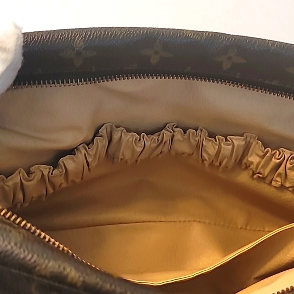 ✅️Louis Vuitton Monogram Trousse Toilette 28 Pouch Cosmetic Travel Handbag‼️ - Picture 8 of 12